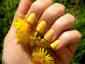 Spring yellow gel polish.jpg